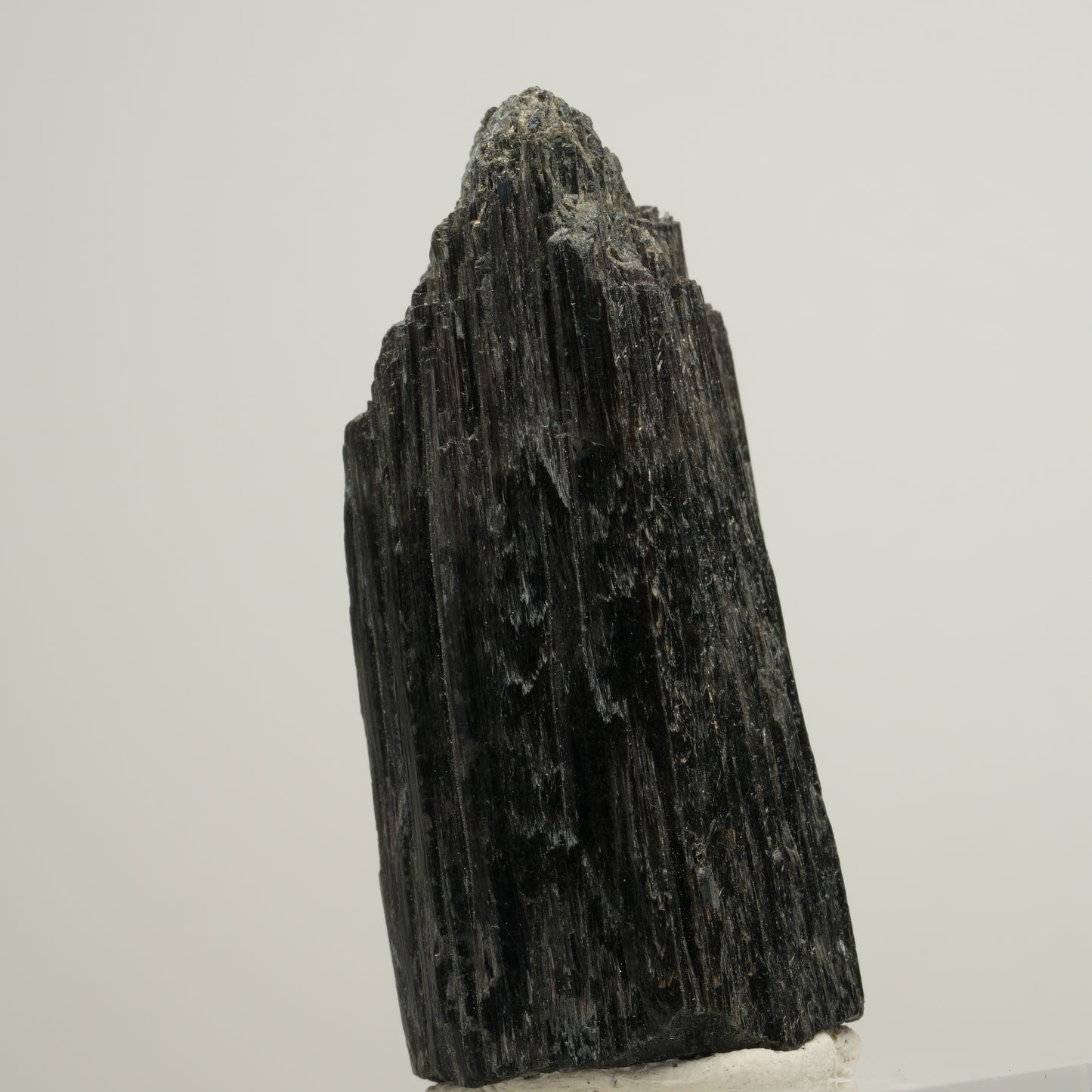 Schöner Schörl Turmalin X Kristall, länglich Erongo, Namibia 51*23*22mm #13941