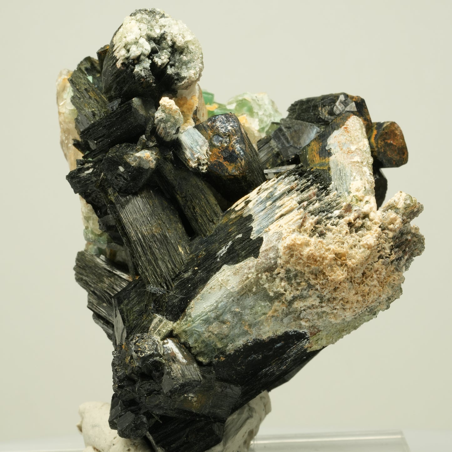 Phantom Fluorit, Schörl Turmalin, Hyalit, Rauchquarz Erongo, Namibia 83*65*56mm #13954