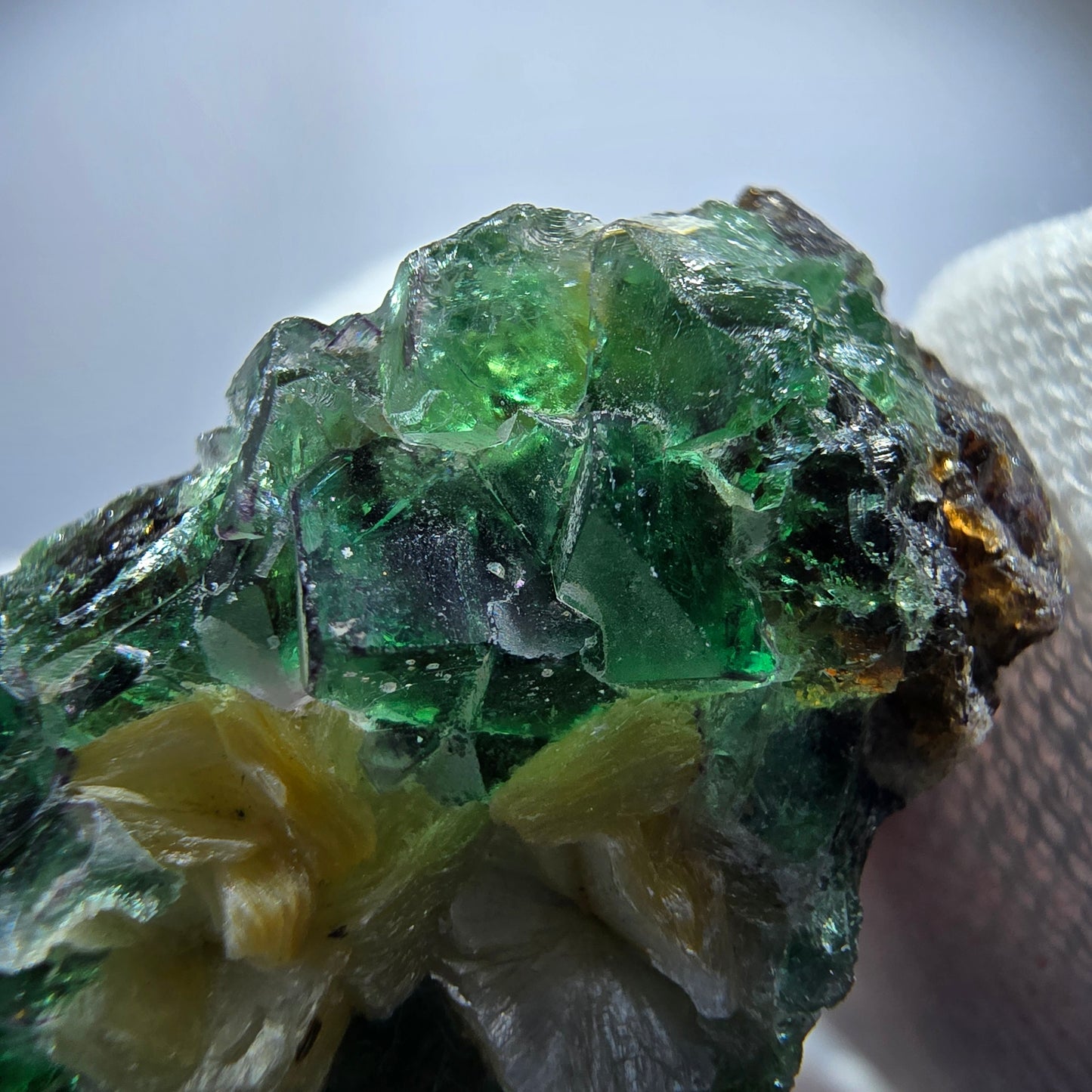 Rare Phantom Fluorite Cubes, Muscovite Specimen Erongo, Namibia 51*31*24mm 