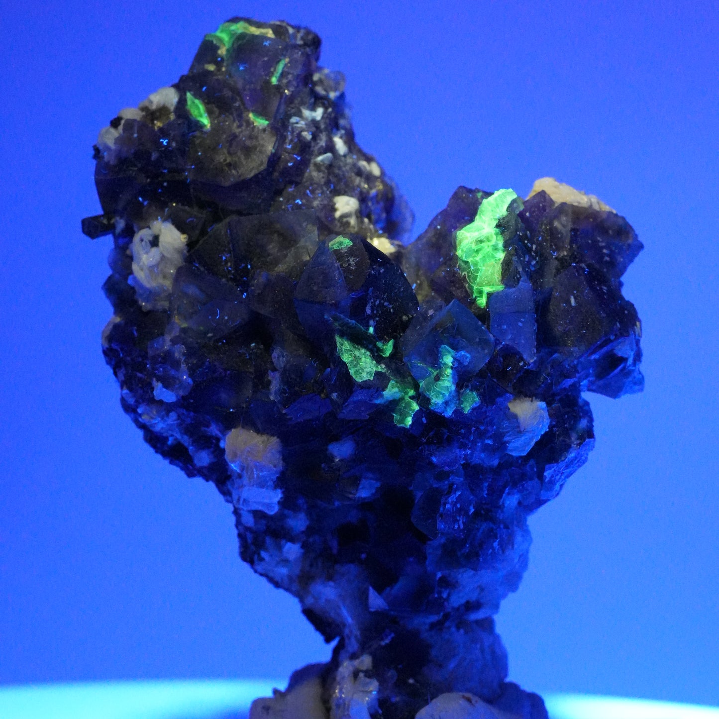 Bunte Phantom Fluorit, Schörl Turmalin, Hyalit Opal, Muskovit Erongo, Namibia 75*45*37mm #14005