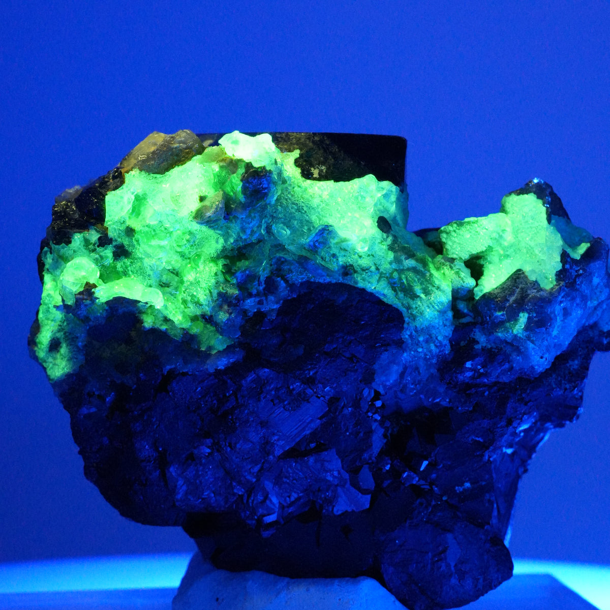 Symmetrische Schörl Turmalin mit Hyalit, Rauchquarz Erongo, Namibia 71*61*48mm #14008