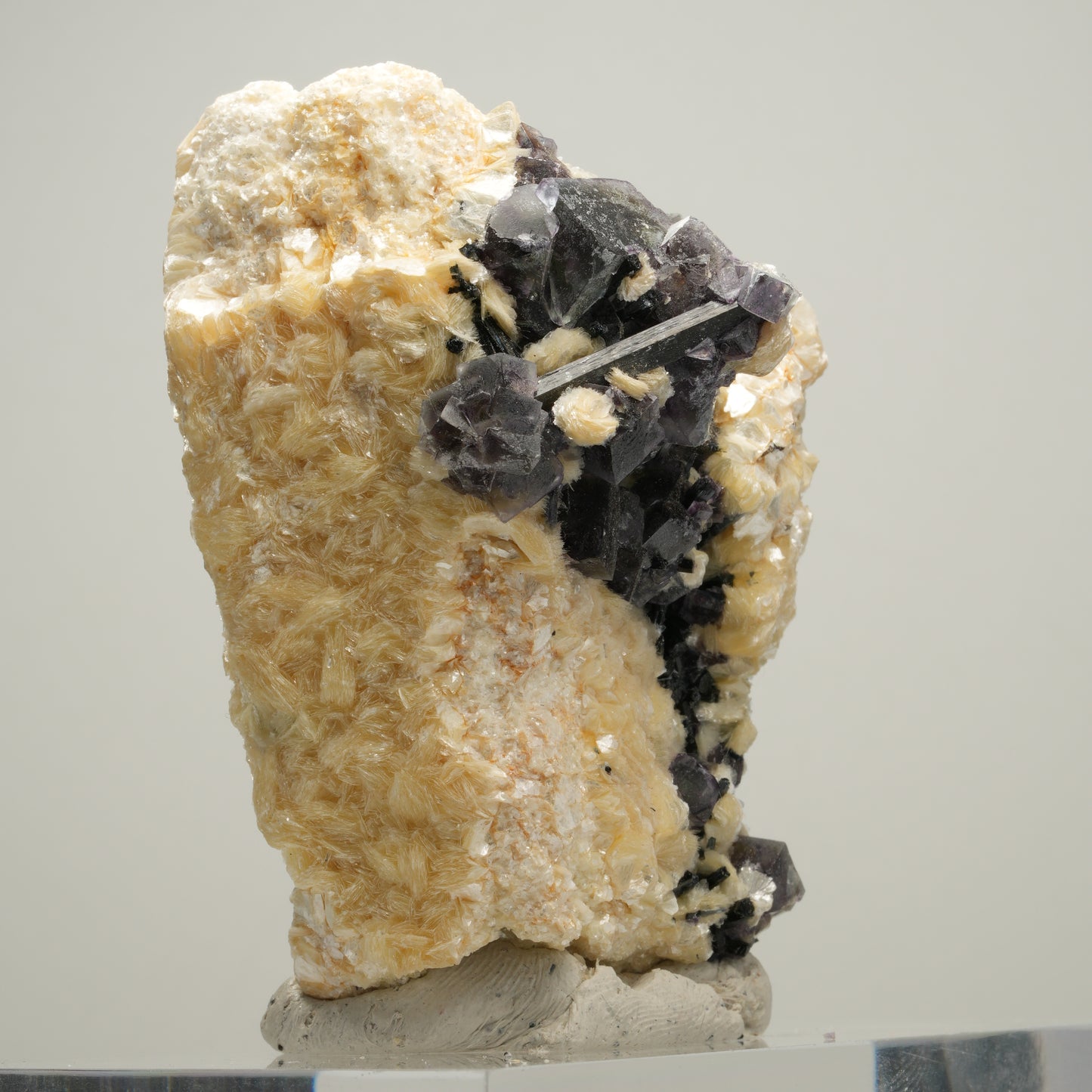 Bunte Phantom Fluorit, Schörl Turmalin, Hyalit Opal, Muskovit Erongo, Namibia 68*55*50mm #14016