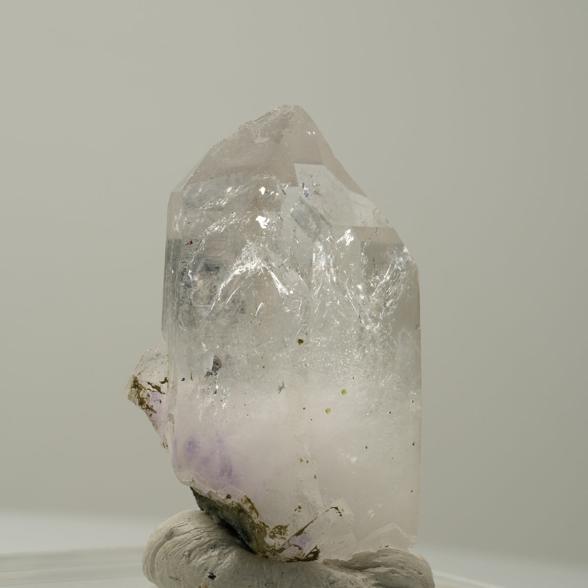 Skelett Phantom Amethyst mit Epidot, Hämatit Streep Mine Goboboseb Namibia 47*24*17mm #14031