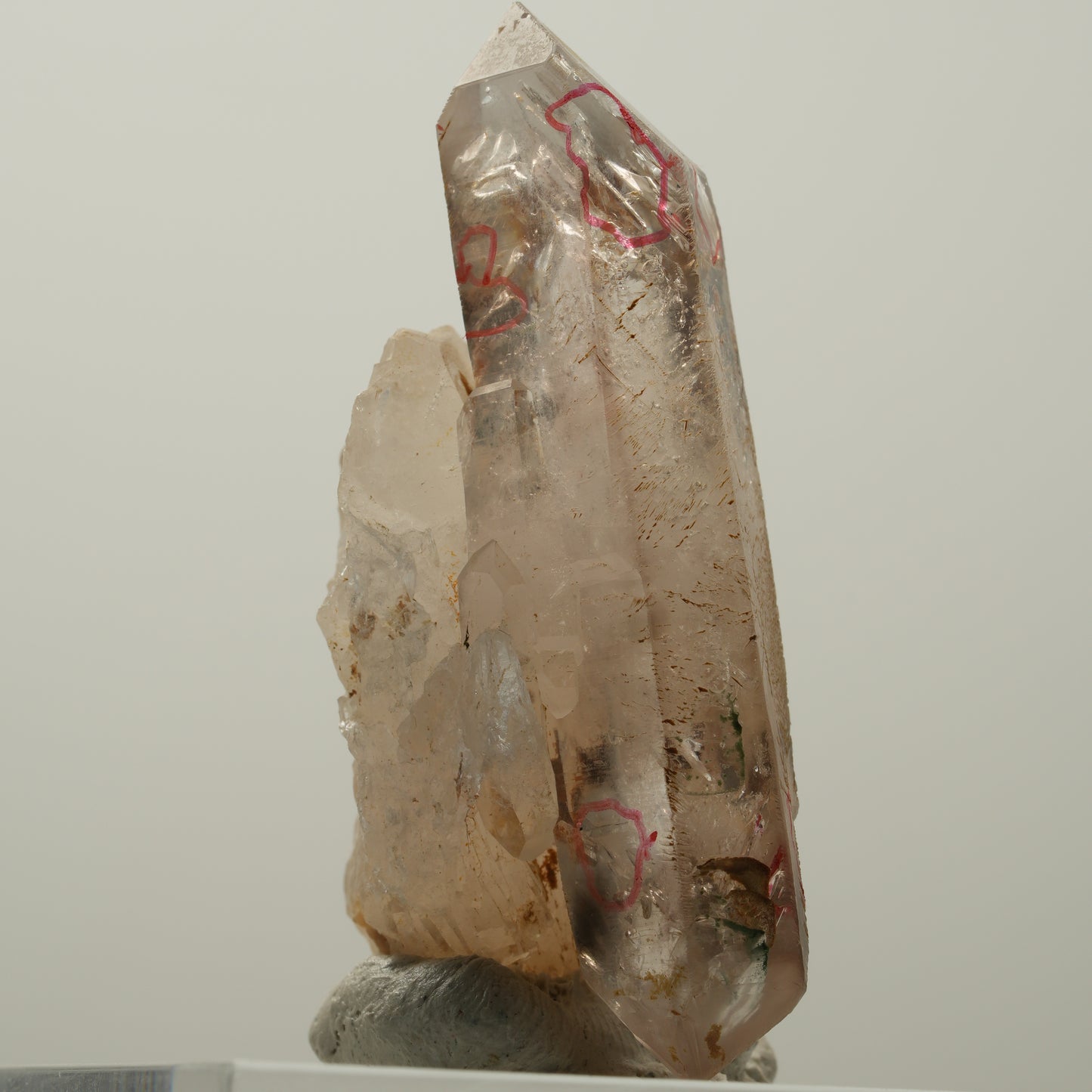 Enhydro Phantom Rauchquarz Skelett Doppelender, 6x Blase Goboboseb, Namibia 52*27*27mm #14038