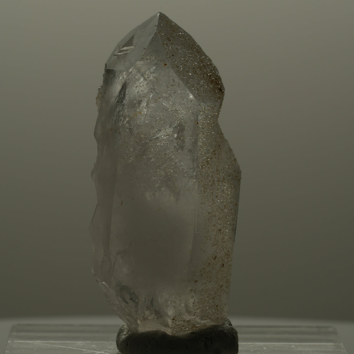 Glitzernde Rauchquarz Spitze mit Analcim Streep Mine, Goboboseb, Namibia 24*10*7mm #14097