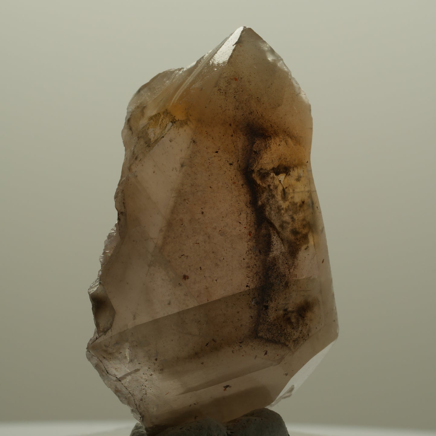 Schöne Calcit Kristallspitze, braun gelb Erongo, Namibia 50*36*18mm #14106