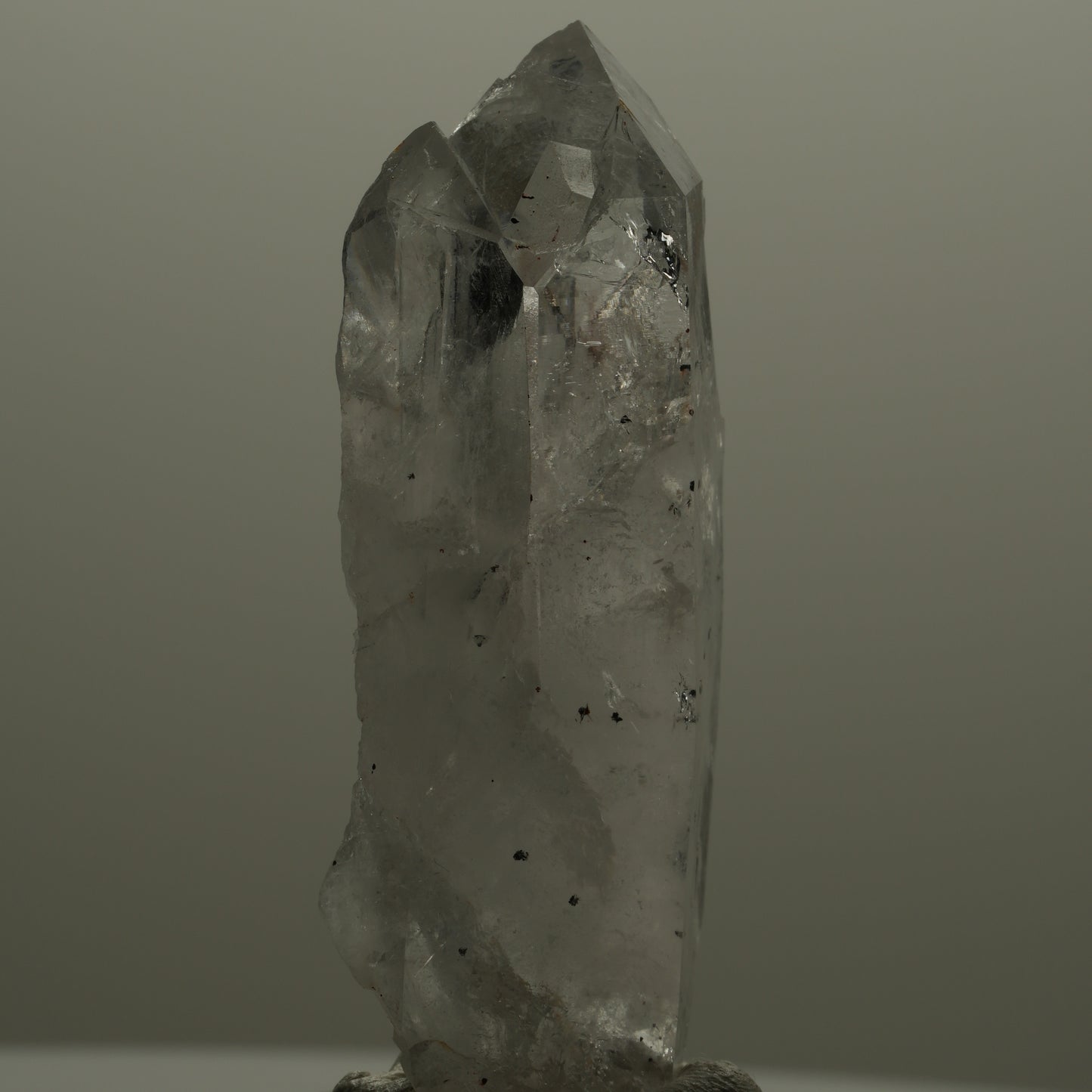 Harlekin Skelett Rauchquarz Spitze Streep Mine, Goboboseb, Namibia 54*21*14mm #14112
