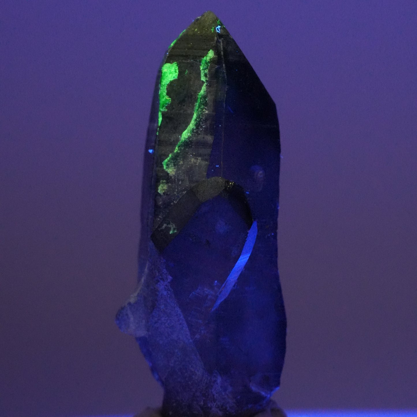 Skelett Rauchquarz Kristall Spitze mit Hyalit Opal Erongo, Namibia 47*20*13mm #14116