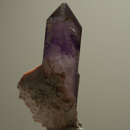 Skelett Phantom Amethyst Eisen Zepter auf Matrix Brandberg, Namibia 50*28*15mm #14117