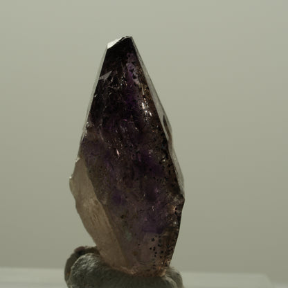Seltene Phantom Skelett Amethyst Zepter mit Eisen Spitze Brandberg, Namibia 26*15*11mm #14120