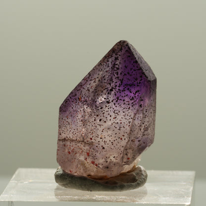 Seltene Phantom Skelett Amethyst mit Eisen Spitze Brandberg, Namibia 23*15*12mm #14128