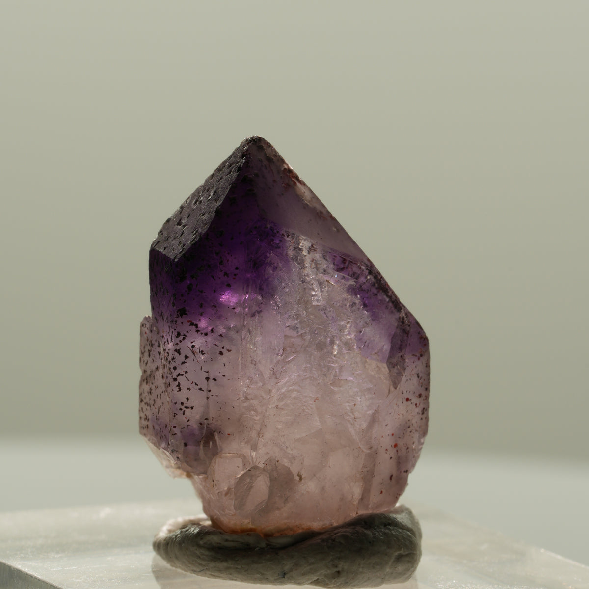 Seltene Phantom Skelett Amethyst mit Eisen Spitze Brandberg, Namibia 23*15*12mm #14128