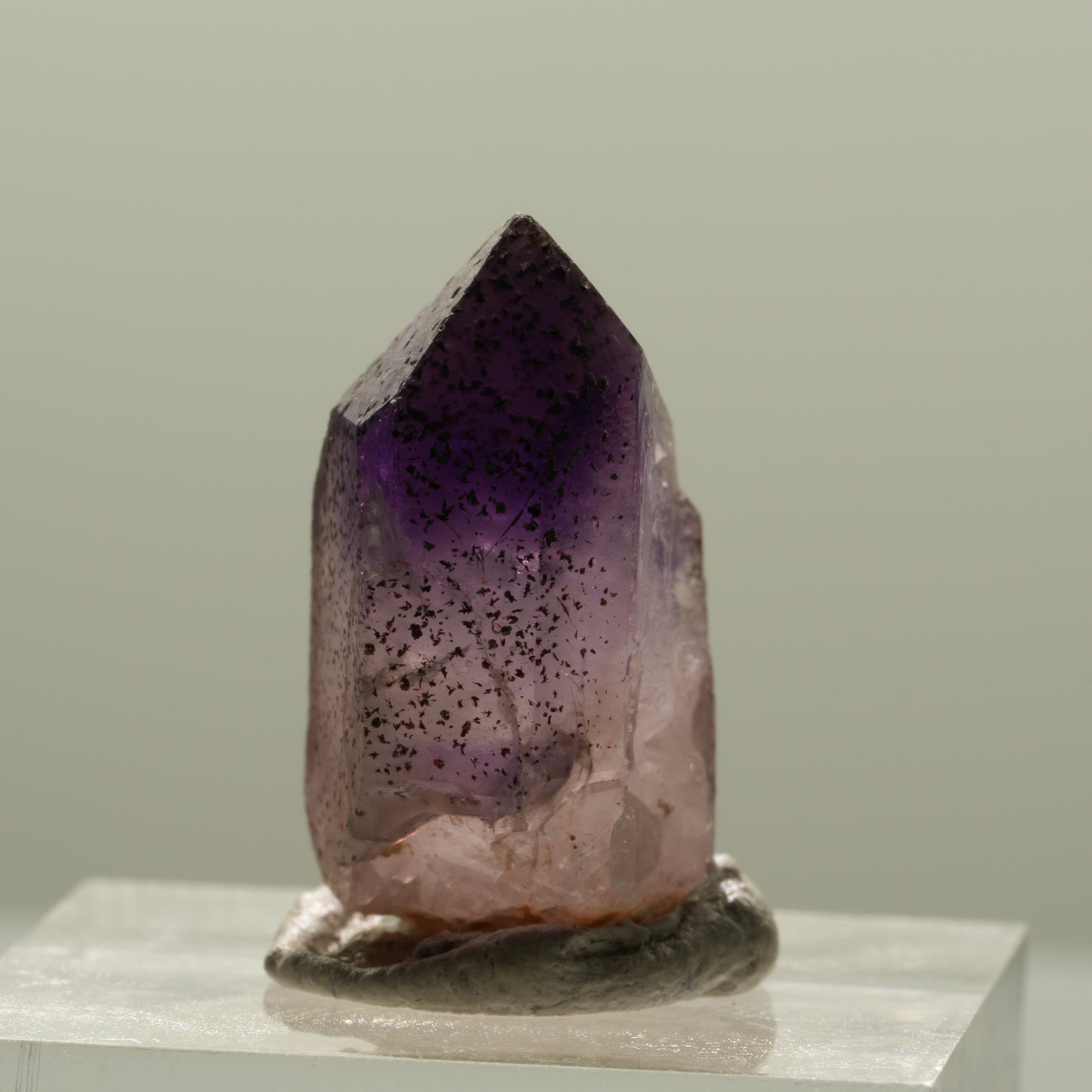 Seltene Phantom Skelett Amethyst mit Eisen Spitze Brandberg, Namibia 23*15*12mm #14128