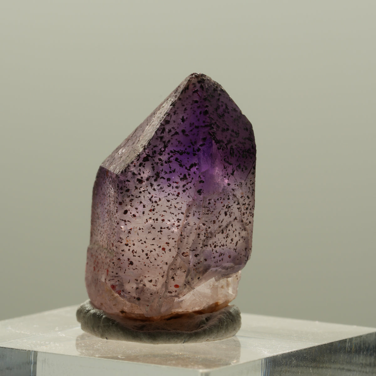 Seltene Phantom Skelett Amethyst mit Eisen Spitze Brandberg, Namibia 23*15*12mm #14128