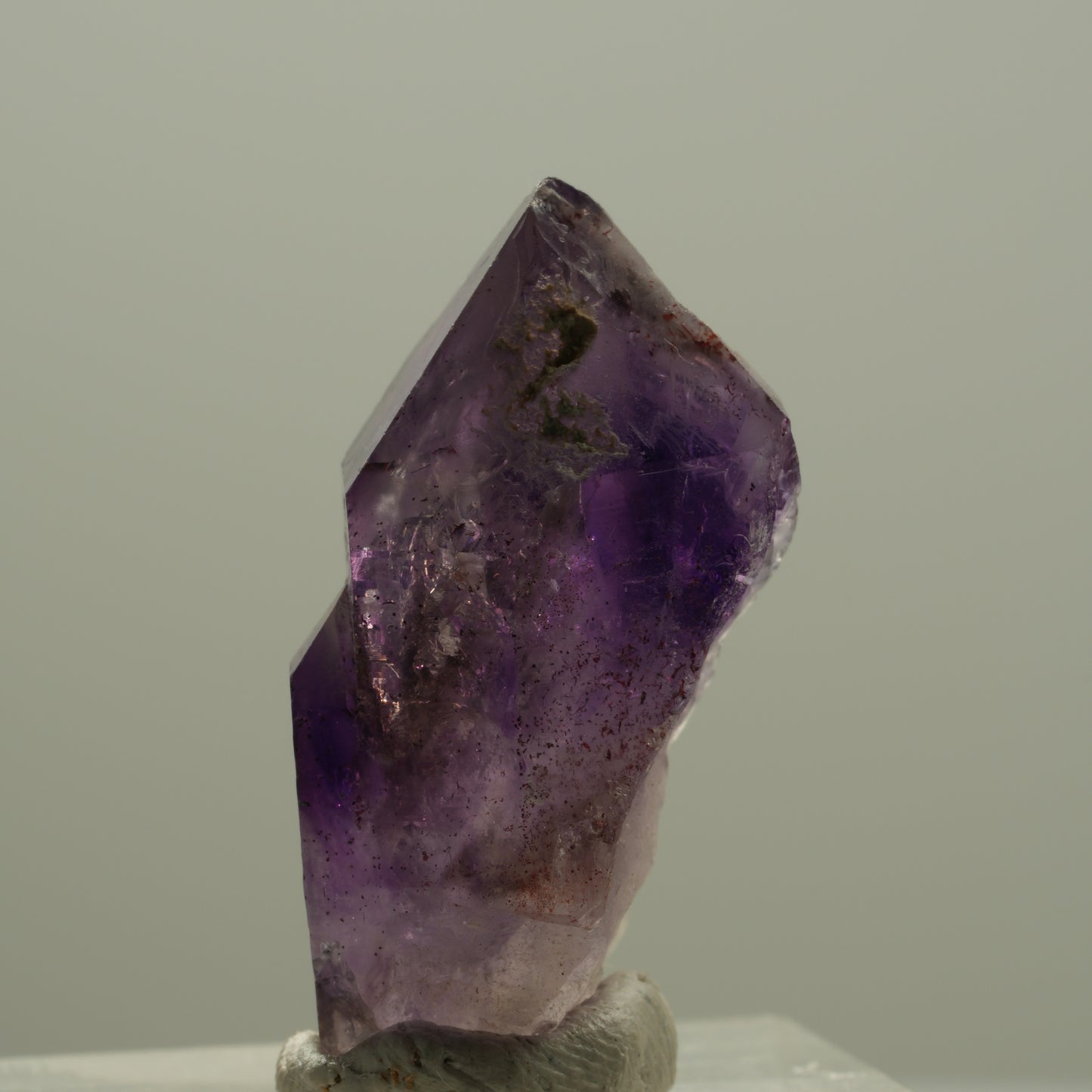 Seltene Phantom Skelett Amethyst mit Eisen Spitze Brandberg, Namibia 30*14*15mm #14136