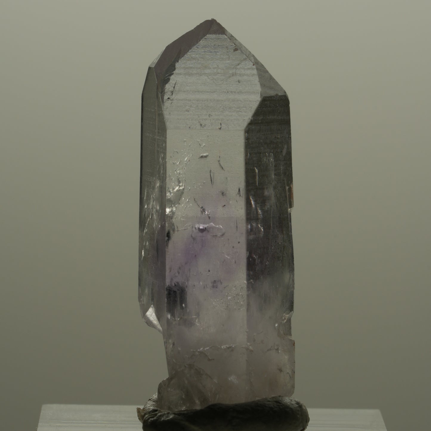 Klare Lemurian Phantom Amethyst Spitze Streep Mine, Goboboseb, Namibia 35*14*11mm #14148