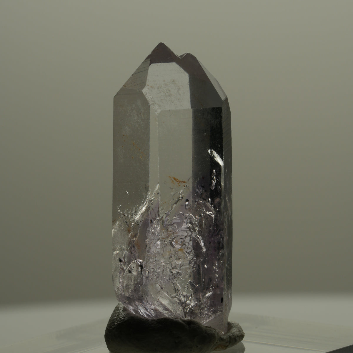 Klare Lemurian Phantom Amethyst Spitze Streep Mine, Goboboseb, Namibia 29*11*9mm #14149