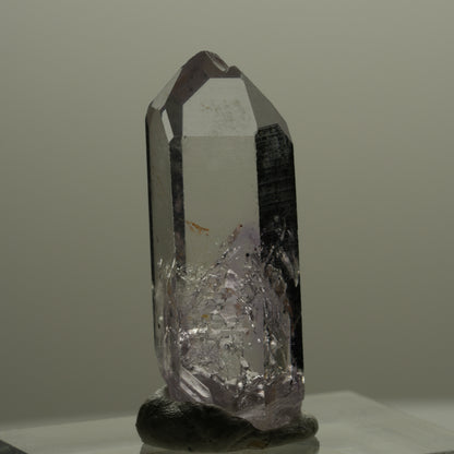 Klare Lemurian Phantom Amethyst Spitze Streep Mine, Goboboseb, Namibia 29*11*9mm #14149