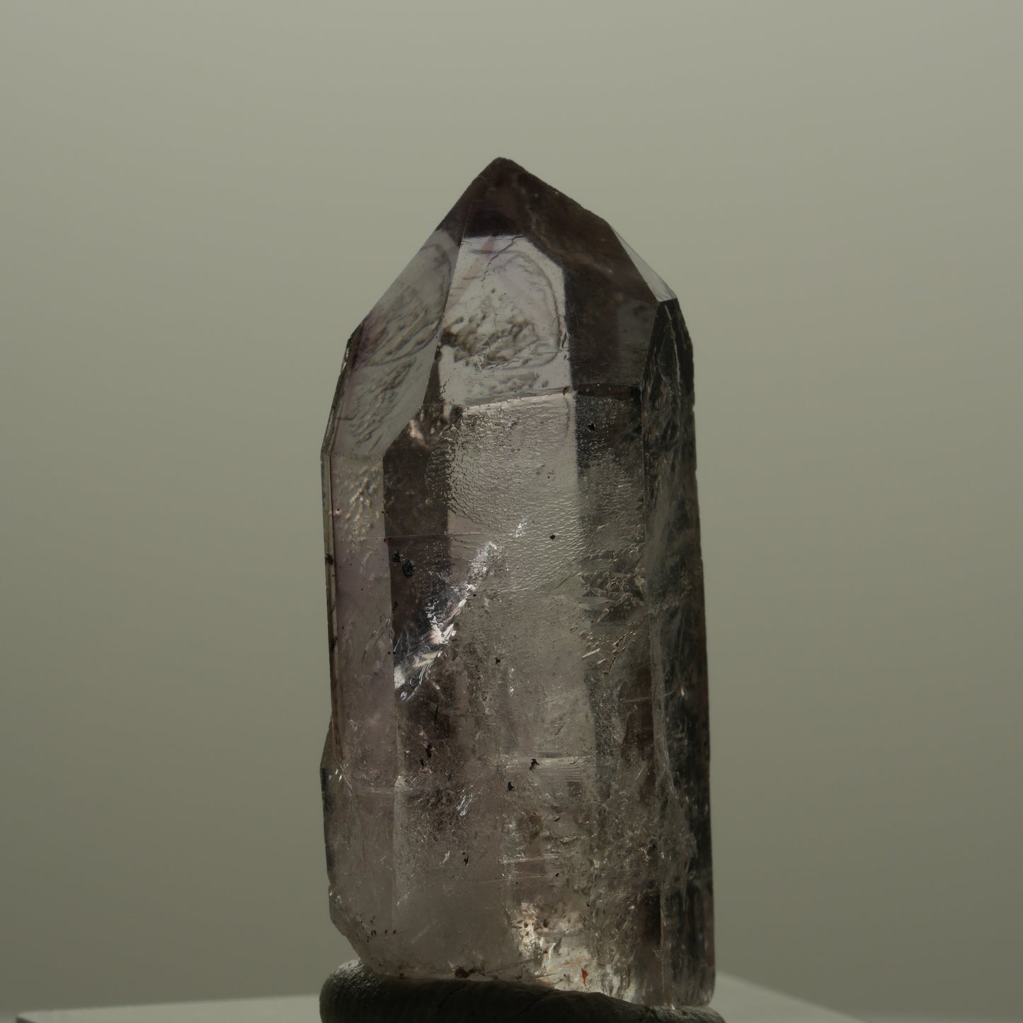 Seltene Skelett Phantom Amethyst mit Hämatit Streep Mine Goboboseb Namibia 35*14*11mm #14154