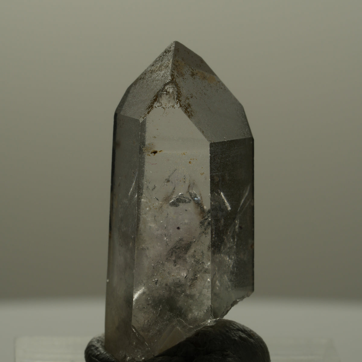 Klare Phantom Rauchquarz Spitze Streep Mine, Goboboseb, Namibia 30*12*12mm #14156