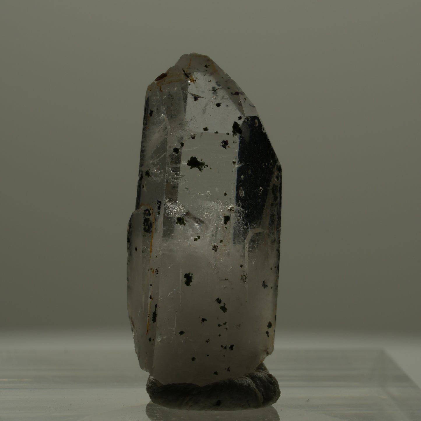 Phantom Skelett Rauchquarz mit Hämatit Streep Mine Goboboseb Namibia 23*10*8mm #14170