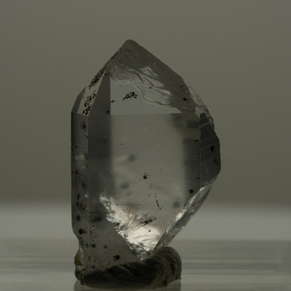 Phantom Skelett Rauchquarz mit Hämatit Streep Mine Goboboseb Namibia 19*12*8mm #14171