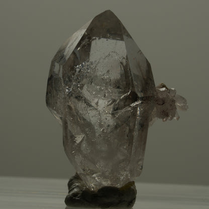 Skelett Phantom Rauchquarz Doppelender Gruppe Goboboseb, Namibia 21*16*10mm #14172