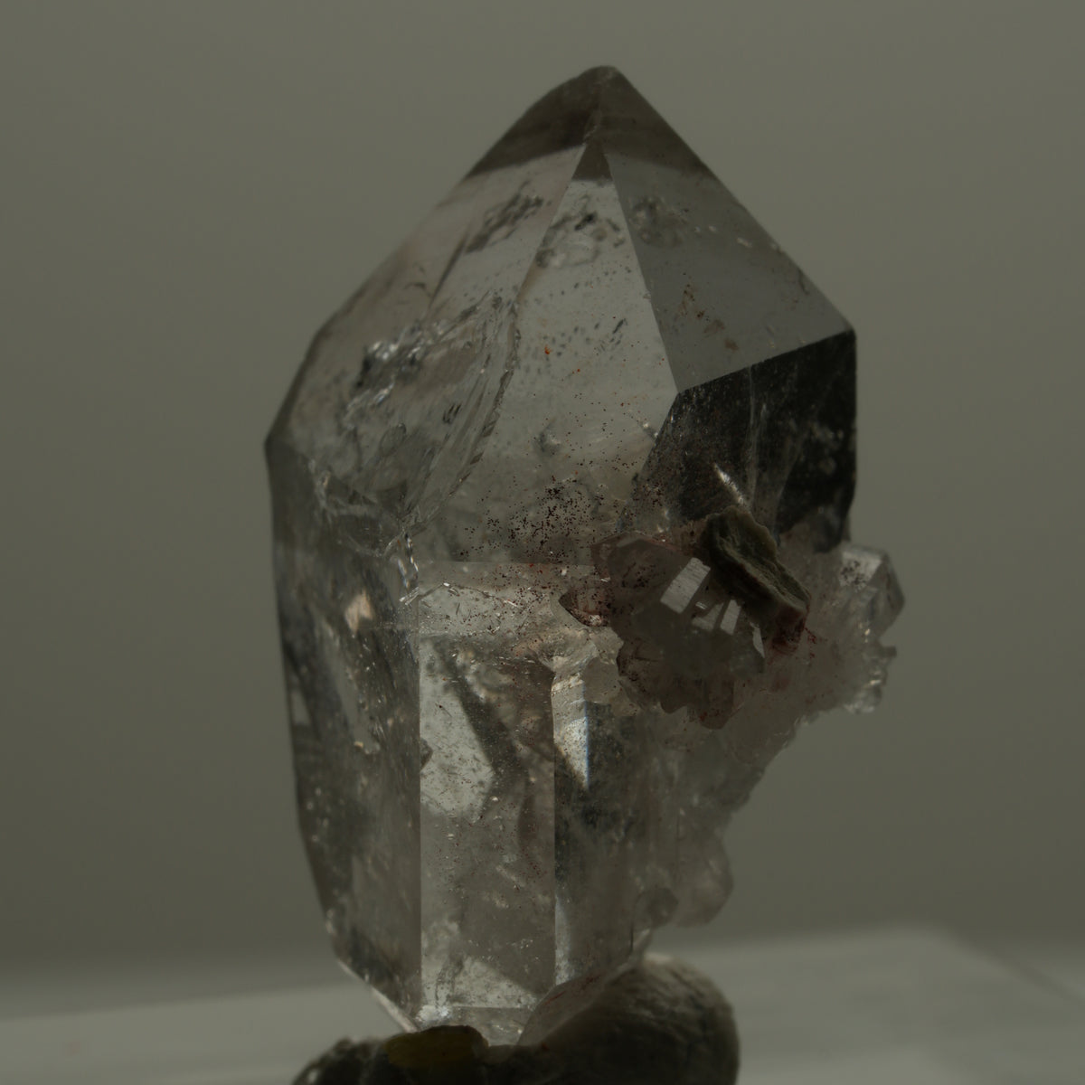 Skelett Phantom Rauchquarz Doppelender Gruppe Goboboseb, Namibia 21*16*10mm #14172