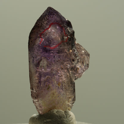 Enhydro Skelett Phantom Amethyst mit Hämatit, 1x Blase Brandberg, Namibia 31*16*10mm #14195