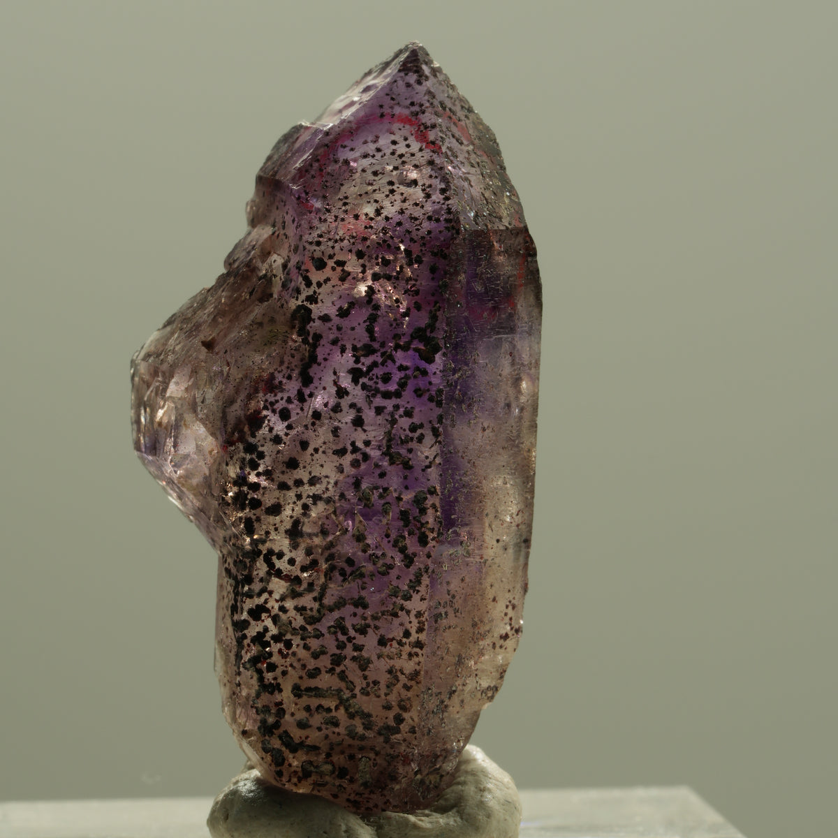 Enhydro Skelett Phantom Amethyst mit Hämatit, 1x Blase Brandberg, Namibia 31*16*10mm #14195