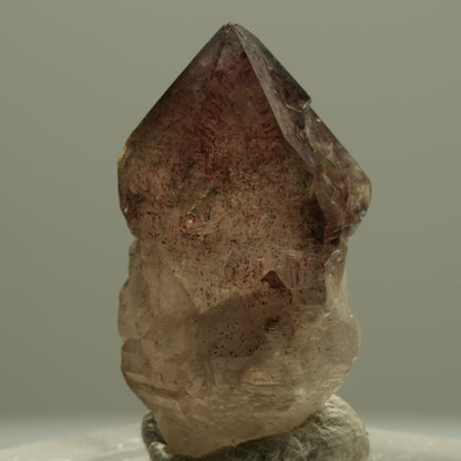 Seltene Phantom Amethyst Zepter mit Eisen Spitze Brandberg, Namibia 26*15*14mm #14198