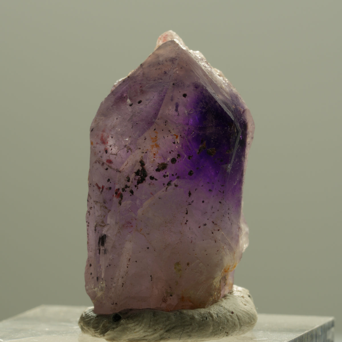 Seltene Phantom Skelett Amethyst mit Eisen Spitze Brandberg, Namibia 28*17*13mm #14201