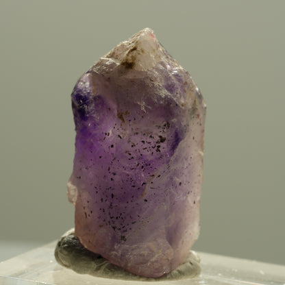 Seltene Phantom Skelett Amethyst mit Eisen Spitze Brandberg, Namibia 28*17*13mm #14201