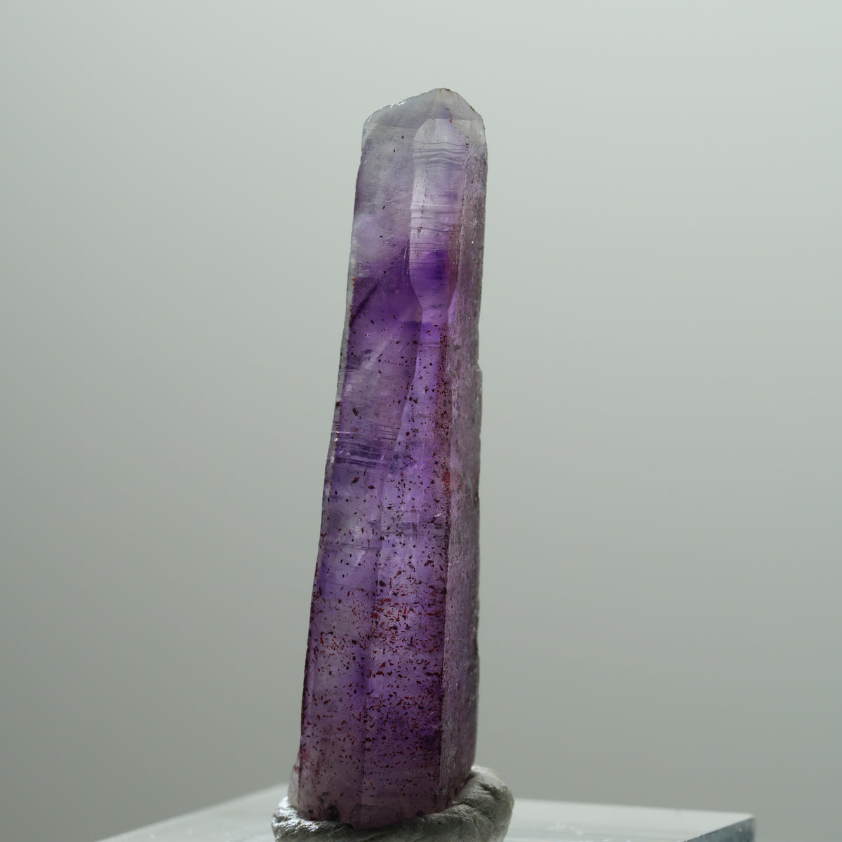 Seltene Phantom Skelett Amethyst mit Eisen Spitze Brandberg, Namibia 38*11*8mm #14213