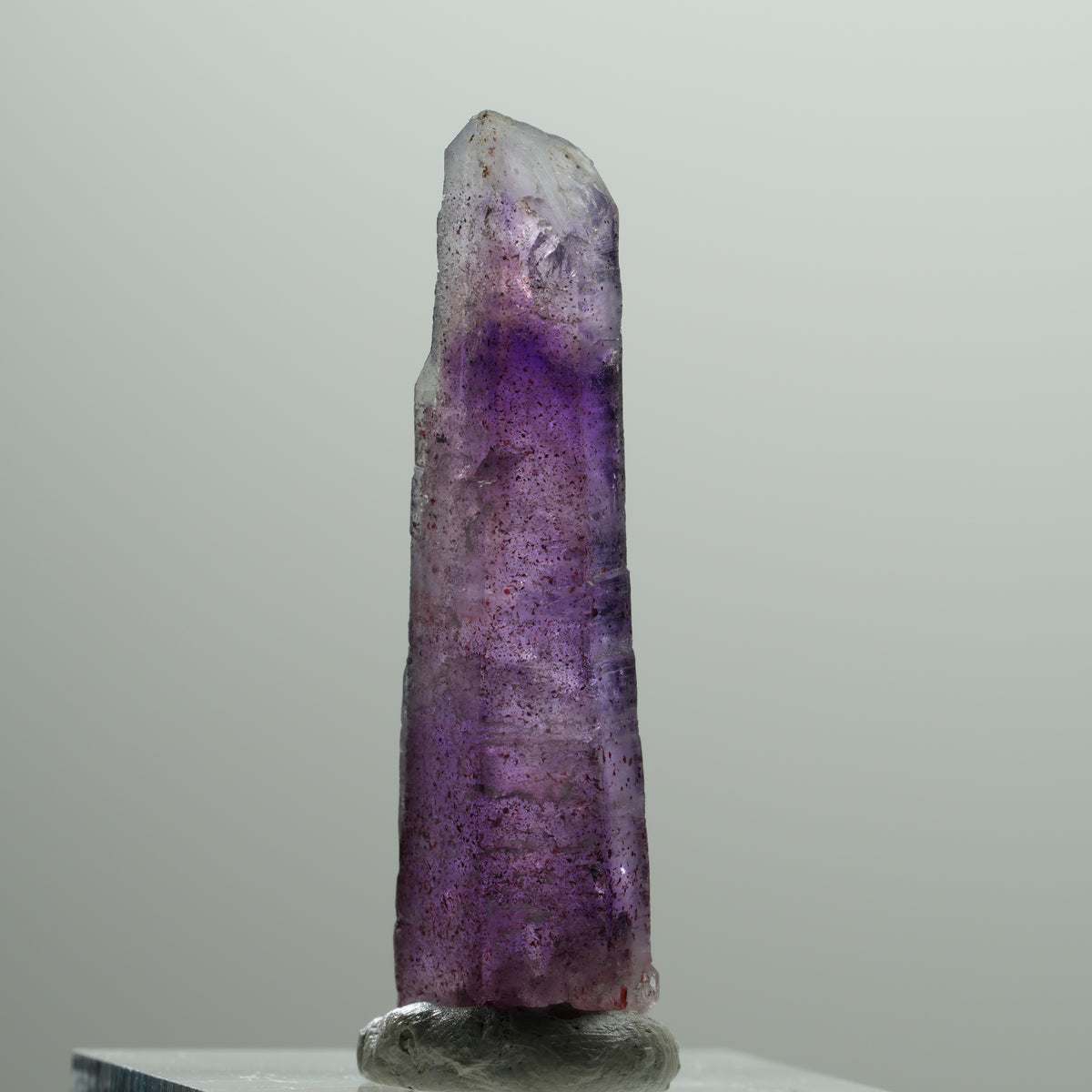 Seltene Phantom Skelett Amethyst mit Eisen Spitze Brandberg, Namibia 38*11*8mm #14213