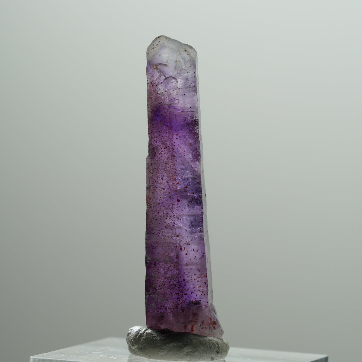 Seltene Phantom Skelett Amethyst mit Eisen Spitze Brandberg, Namibia 38*11*8mm #14213