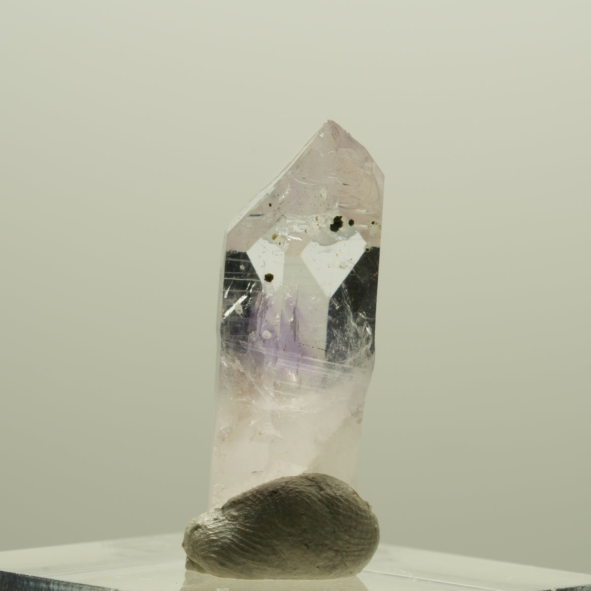 Seltene Skelett Phantom Amethyst mit Hämatit Streep Mine, Goboboseb, Namibia 26*11*9mm #14241