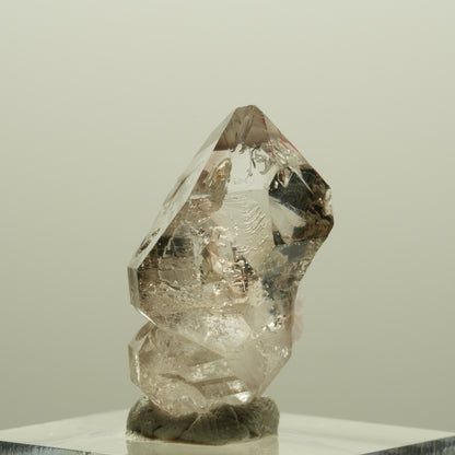 Enhydro Phantom Rauchquarz Skelett Doppelender, 1x Blase Goboboseb, Namibia 27*15*14mm #14246
