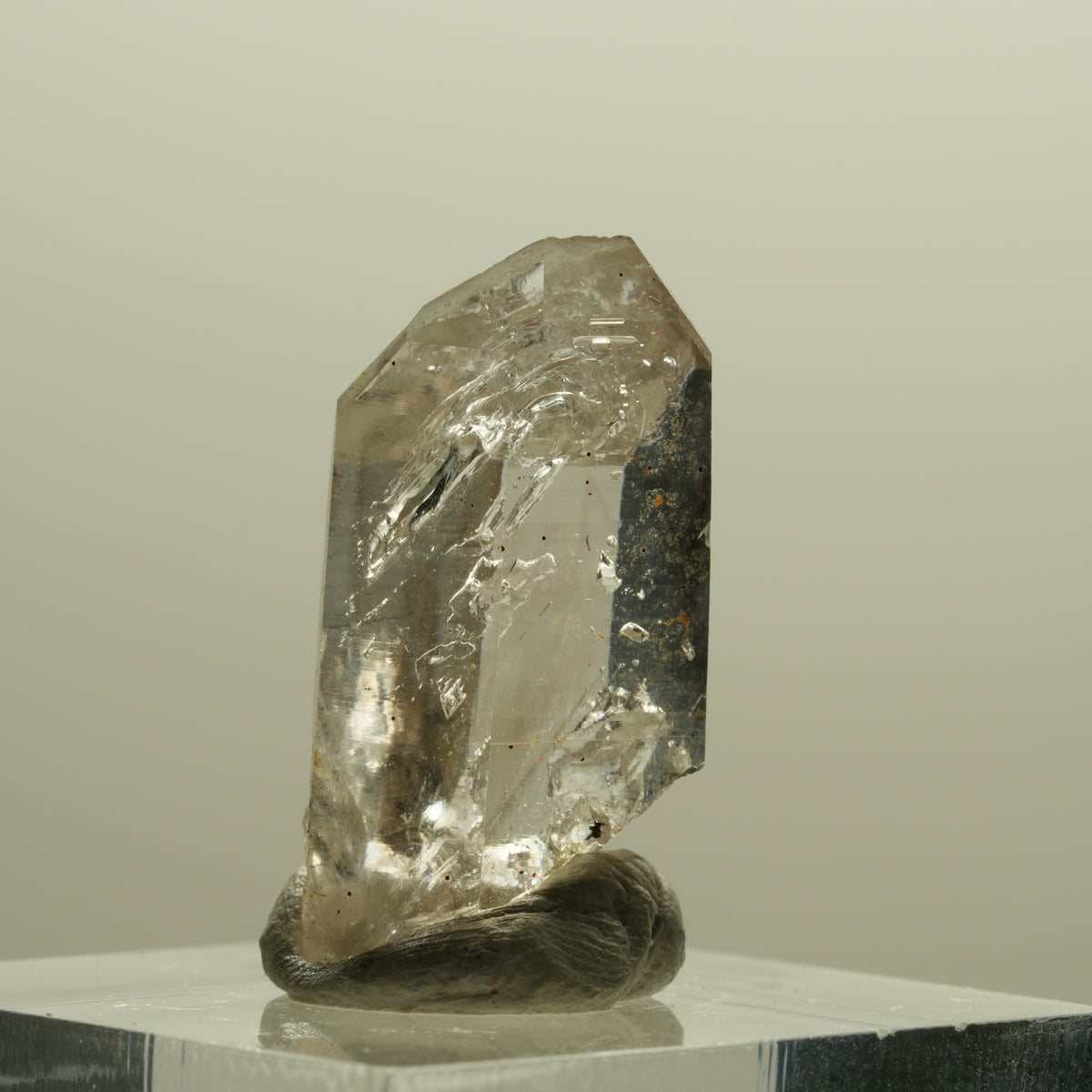 Seltene Phantom Skelett Rauchquarz Spitze Goboboseb, Namibia 24*13*9mm #14248