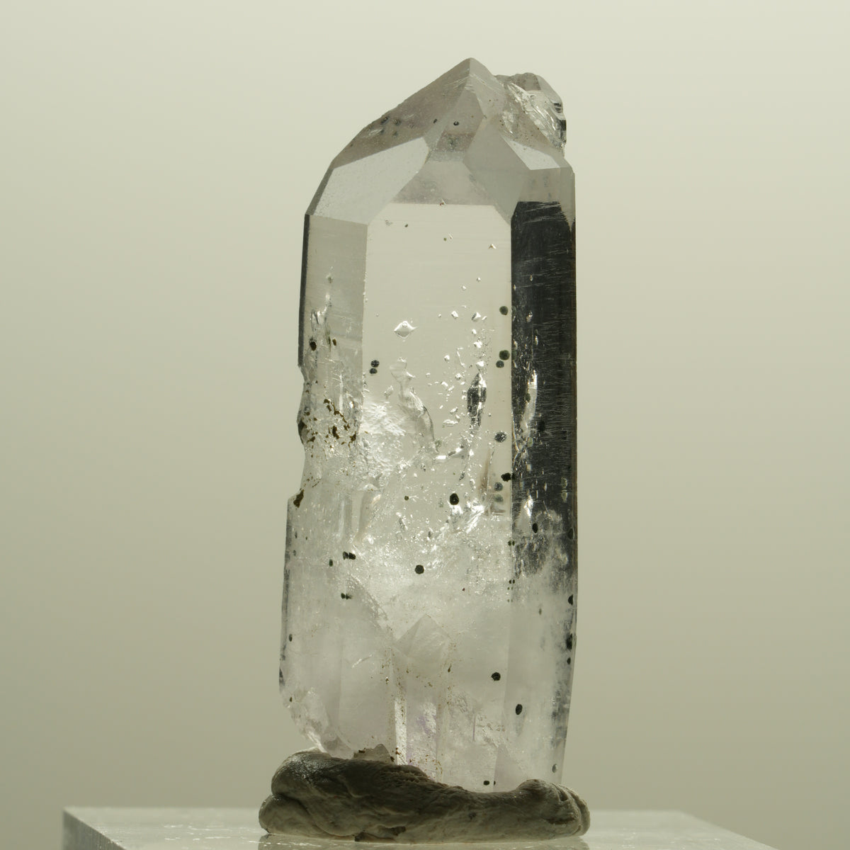 Seltene Skelett Phantom Amethyst mit Hämatit Streep Mine Goboboseb Namibia 35*12*11mm #14253