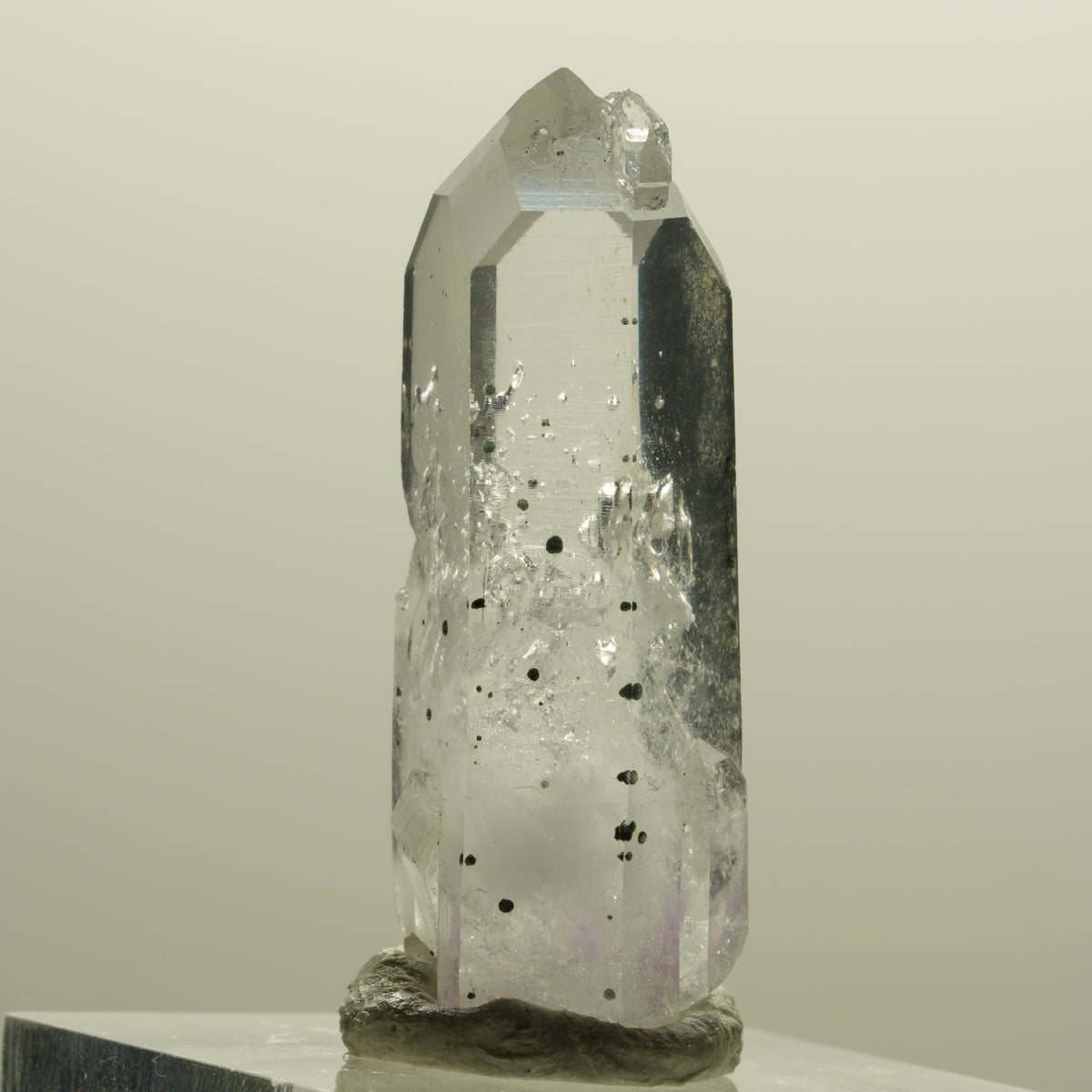 Seltene Skelett Phantom Amethyst mit Hämatit Streep Mine Goboboseb Namibia 35*12*11mm #14253