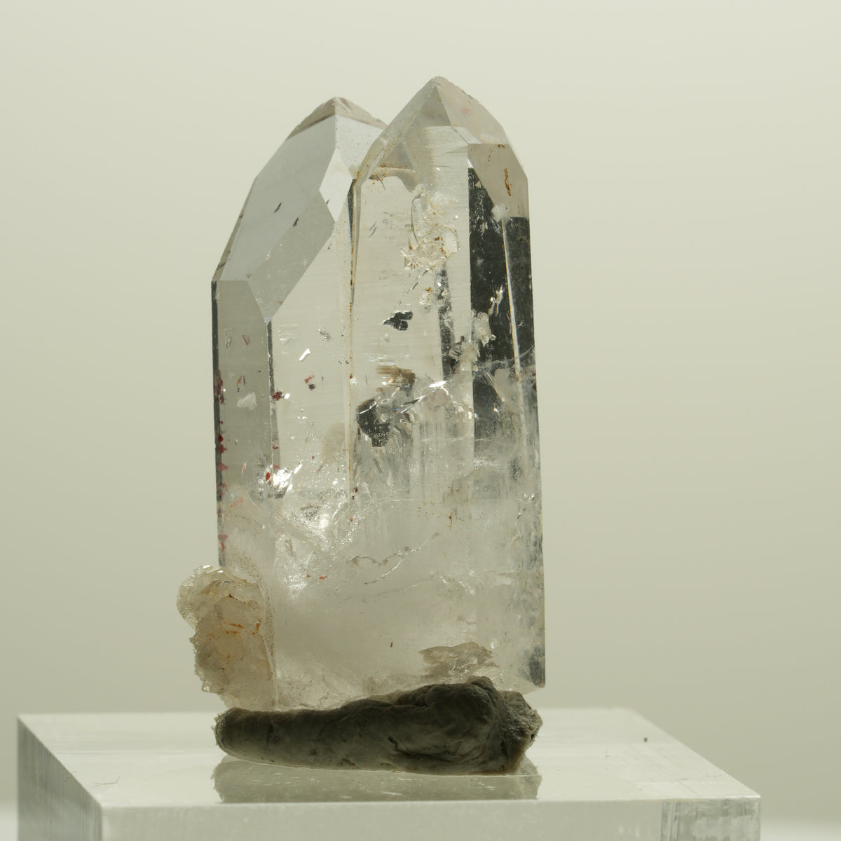 Seltene Skelett Phantom Amethyst mit Hämatit Streep Mine Goboboseb Namibia 30*16*14mm #14263