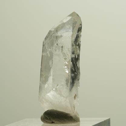 Enhydro Skelett Rauchquarz Spitze mit Prehnit, 1x Blase Streep Mine, Namibia 36*14*11mm #14268