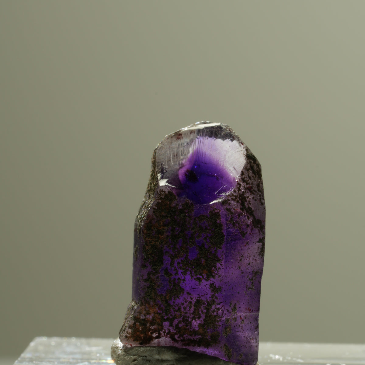 Seltene Skelett Phantom Amethyst Spitze Goboboseb, Namibia 19*11*8mm #14271