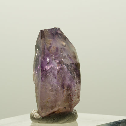 Seltene Skelett Phantom Amethyst Spitze Brandberg, Namibia 25*13*11mm #14289