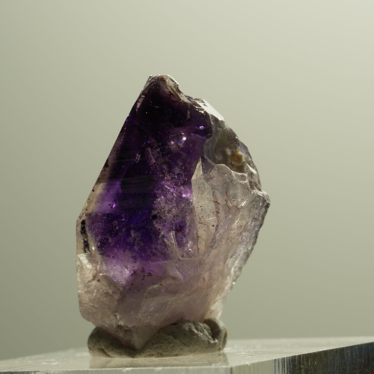 Seltene Phantom Skelett Amethyst mit Eisen Spitze Goboboseb, Namibia 22*14*13mm #14293