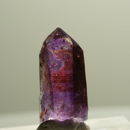 Seltene Phantom Skelett Amethyst mit Eisen Spitze Brandberg, Namibia 23*10*9mm #14296
