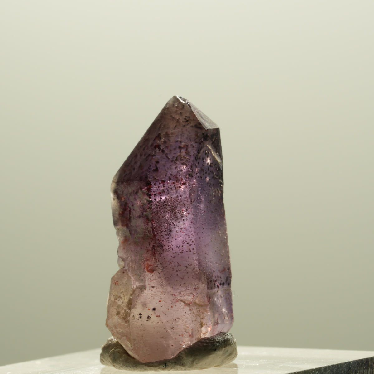 Seltene Skelett Phantom Amethyst mit Hämatit Brandberg, Namibia 24*12*9mm #14299