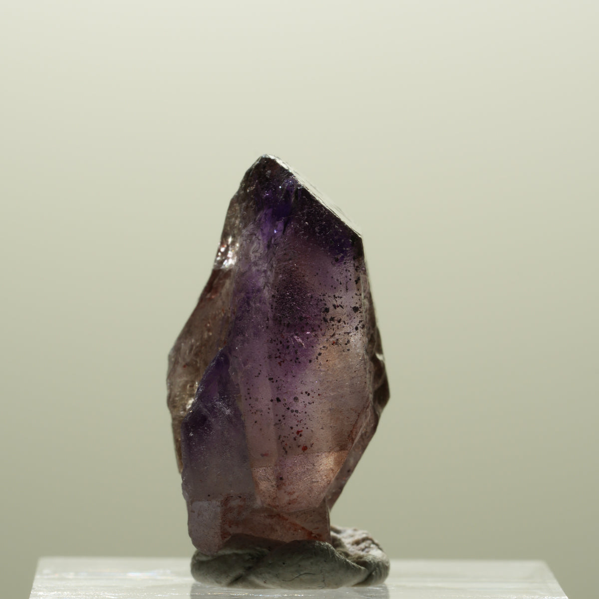 Seltene Phantom Amethyst Zepter mit Eisen Spitze Brandberg, Namibia 23*14*12mm #14304