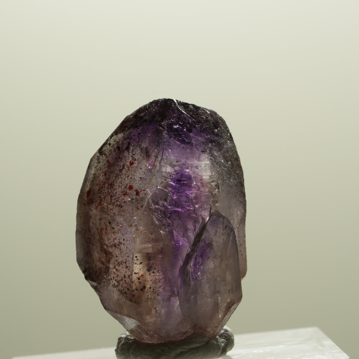 Seltene Phantom Amethyst Zepter mit Eisen Spitze Brandberg, Namibia 23*14*12mm #14304